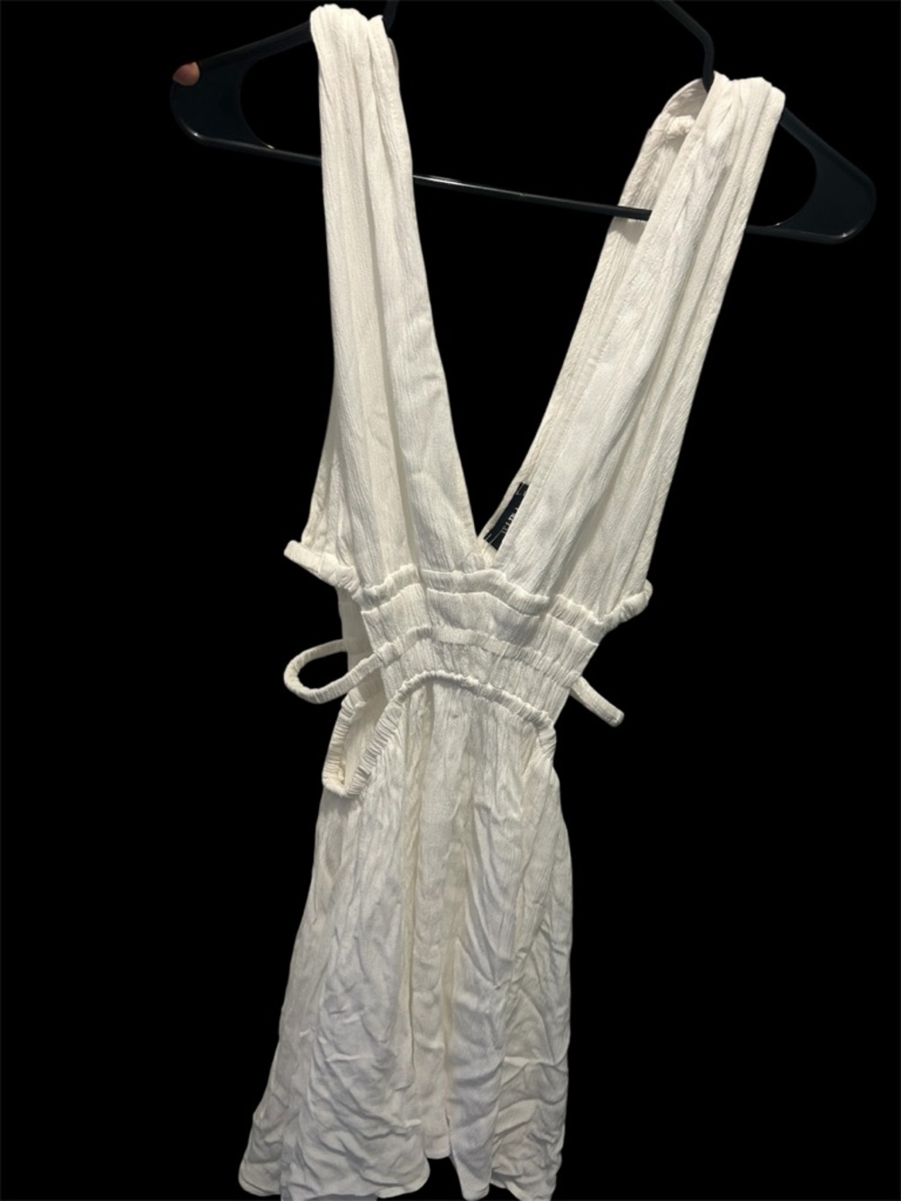 AKIRA White Sleeveless V-Neck Dress with Cinched Waist